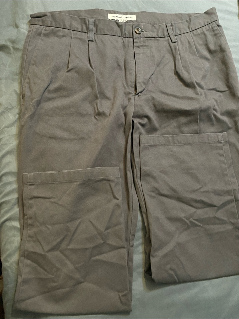 Amazon Essentials Men's Charcoal Utility Pants with Knee Patch